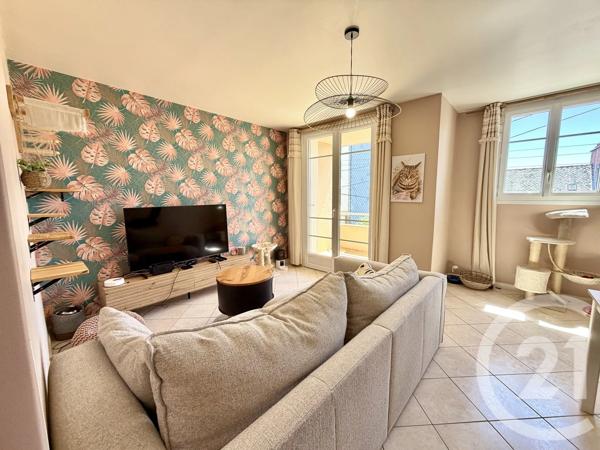 Appartement T2 à vendre  2 pièces - 46,45 m 2   LUC LA PRIMAUBE  - 12