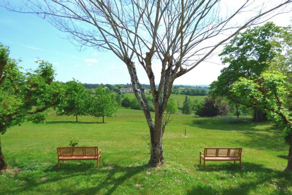 Maison à vendre 10 pièces hauteurs de Sainte-Foy des Vignes (24)