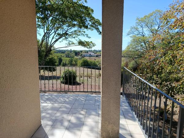 Maison à vendre 10 pièces hauteurs de Sainte-Foy des Vignes (24)