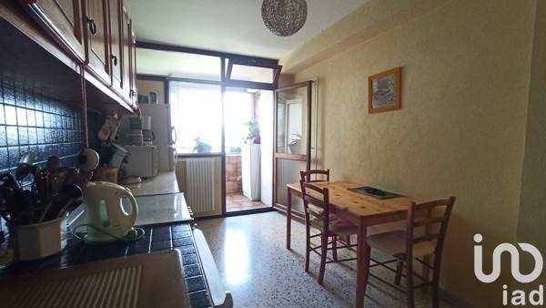 Appartement 4 pièces de 85 m² à Villars (42390)