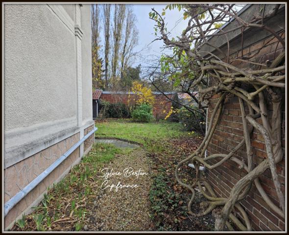 AULNAY SOUS BOIS Sud - 4 pièces - 360 m2 de terrain
