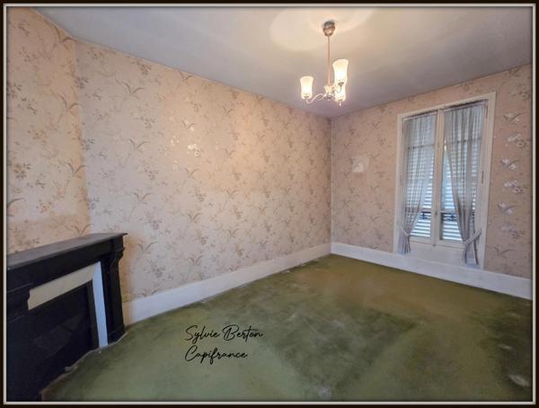 AULNAY SOUS BOIS Sud - 4 pièces - 360 m2 de terrain