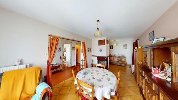 Maison, Mehun Sur Yevre 3 pièce(s) 73.6 m2