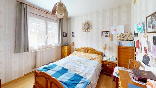 Maison, Mehun Sur Yevre 3 pièce(s) 73.6 m2