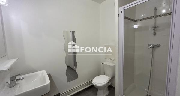 Location Appartement 2 pièces 47.2 m² - Pont-de-metz 80480