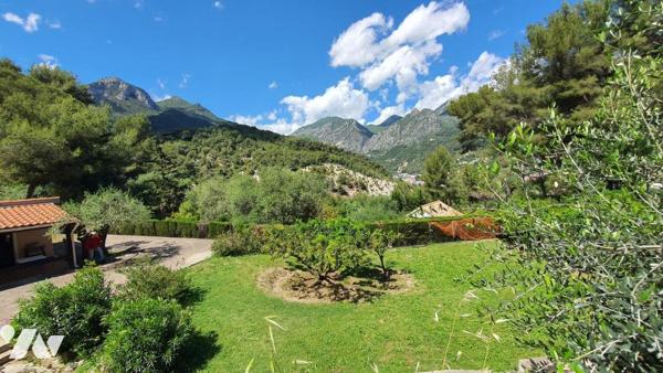 Terrain de loisirs avec abri de jardin aménagé – Menton