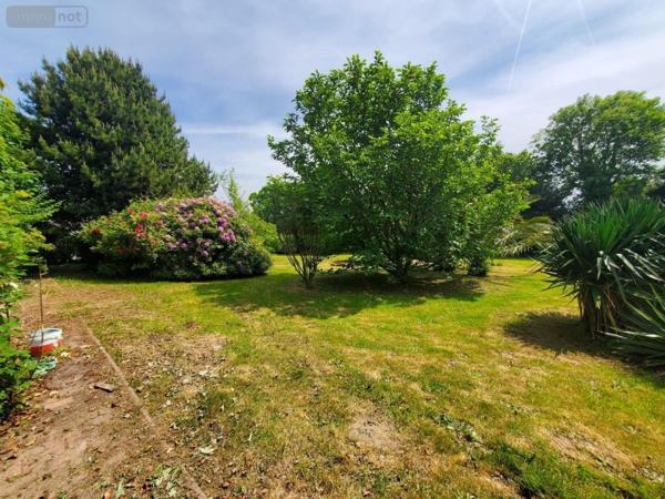 Terrain à Batir à vendre à Flottemanville-Hague dans la Manche (50690), ref : 50040-580