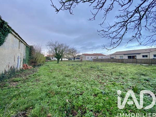 Terrain à vendre 1 600 m² Fontenay-le-Comte