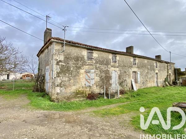 Terrain à vendre 1 600 m² Fontenay-le-Comte