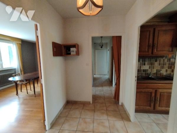 Appartement traversant 5 pièces, 72m², garage