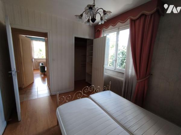 Appartement traversant 5 pièces, 72m², garage