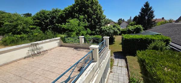 Proche centre ville jolie maison, jardin au calme