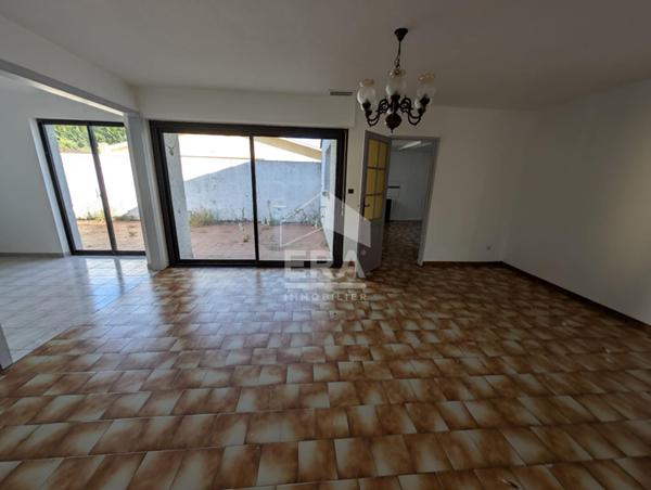 Maison à vendre à Montpon-Ménestérol 6 pièces 161 m2