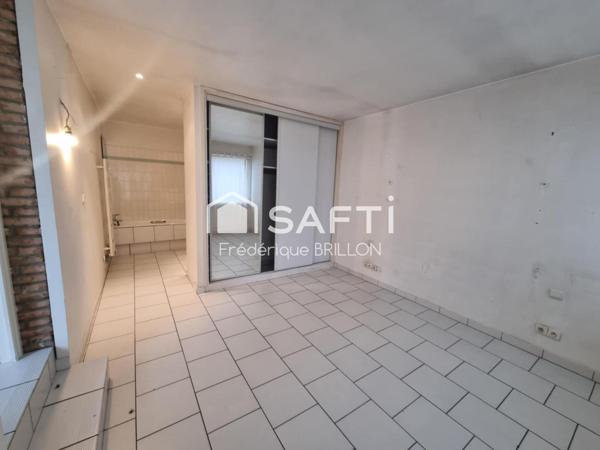 MAISON DE CARACTÈRE