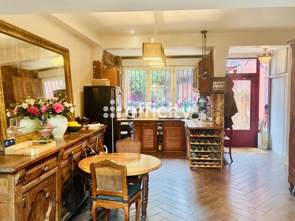 Maison 6 pièces - 165 m²