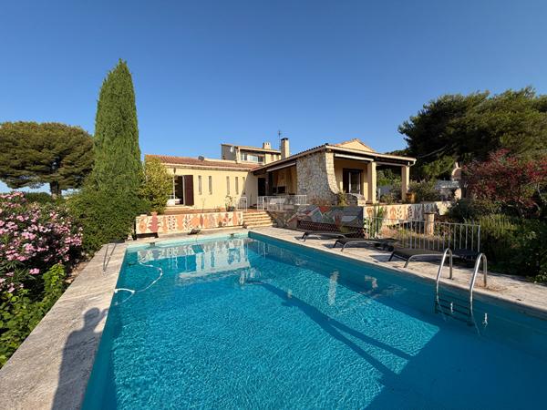 Villa 7 pièces-Martigues