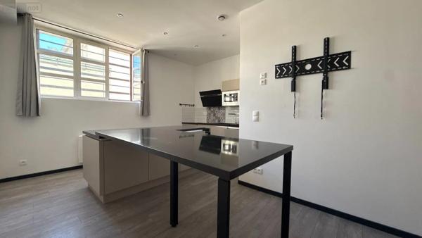 Achat - Appartement | Appartement rénové Châlons-en-Champagne 51000 4 pièces 90 m 2