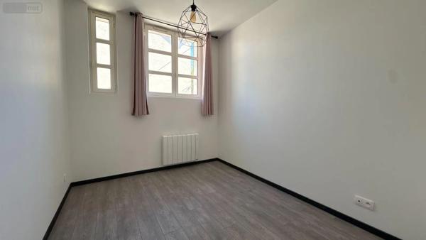 Achat - Appartement | Appartement rénové Châlons-en-Champagne 51000 4 pièces 90 m 2