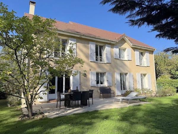 Maison individuelle Le Plessis-Trévise 180 m²