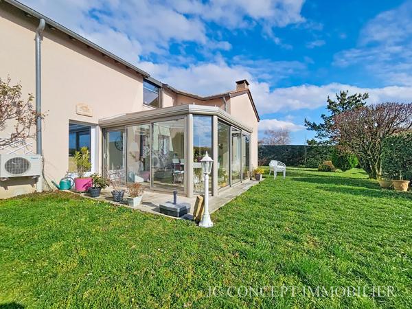 Maison d'architecte au calme 165 m² + garage 38 m² 398 000 €