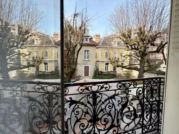 Vente Appartement 3 pièces 79 m2 à Grenoble