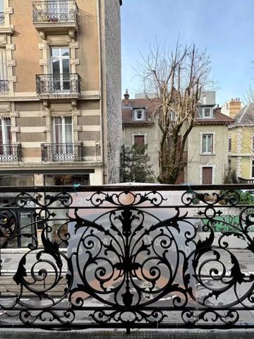 Vente Appartement 3 pièces 79 m2 à Grenoble