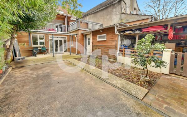 Maison à vendre    8 pièces •  Dammartin-en-Goële