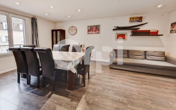 Maison à vendre    8 pièces •  Dammartin-en-Goële