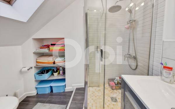 Maison à vendre    8 pièces •  Dammartin-en-Goële