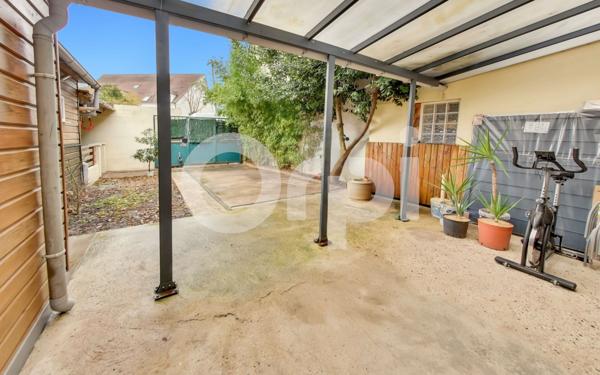 Maison à vendre    8 pièces •  Dammartin-en-Goële