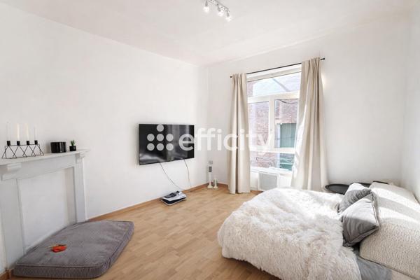 Immeuble 6 pièces - 140 m²