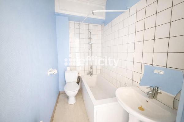 Immeuble 6 pièces - 140 m²