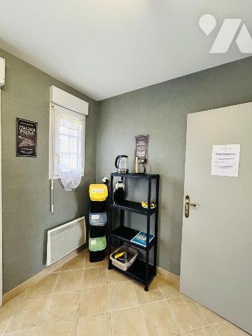 Aucun travaux à prévoir pour ce bien à quelques mètres d'une grande plage de sable fin....

C...