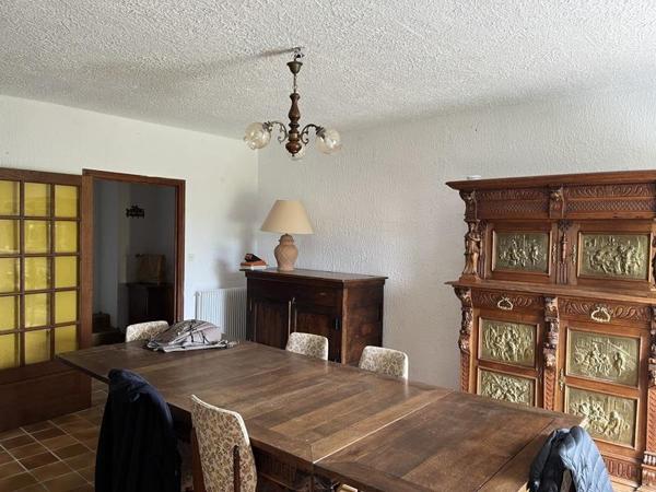 Maison à vendre |  Saint-Aulaire |  12 pièces | 265 m²