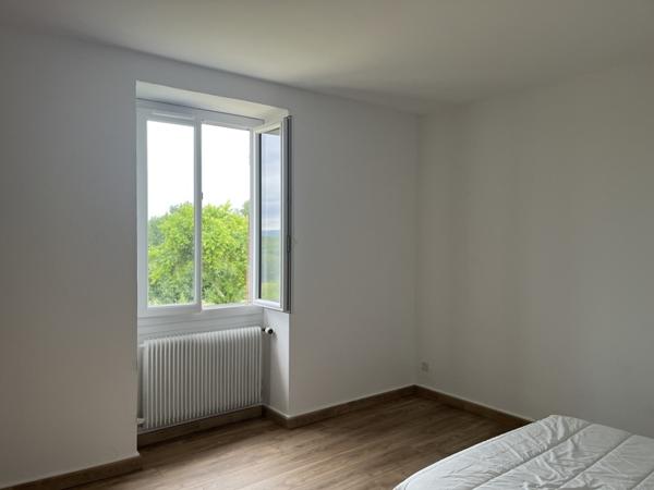 Maison à vendre |  Saint-Aulaire |  12 pièces | 265 m²