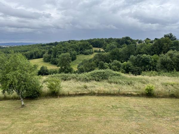 Maison à vendre |  Saint-Aulaire |  12 pièces | 265 m²