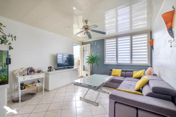 Appartement à vendre |  Bron |  4 pièces | 72 m²