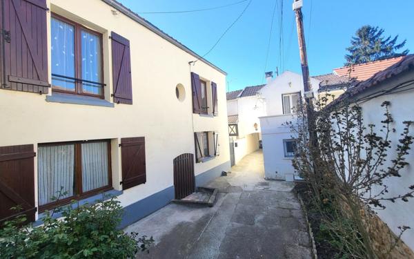 Maison à vendre    4 pièces •  Taverny
