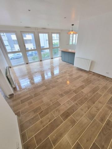 Location appartement Saint-Étienne - 2 pièce(s) - 51 m² - 610 € / mois