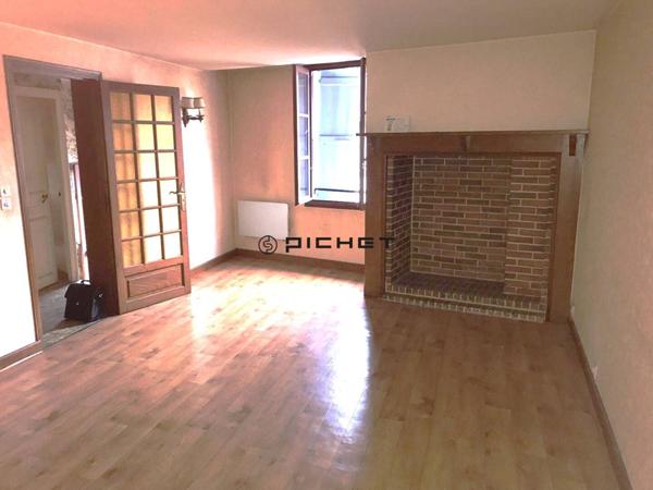 Autre 4 pièces 314 m²