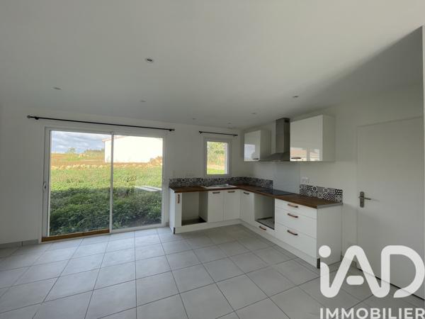 Maison à vendre 4 pièces 82 m² Montguyon