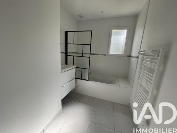 Maison à vendre 4 pièces 82 m² Montguyon