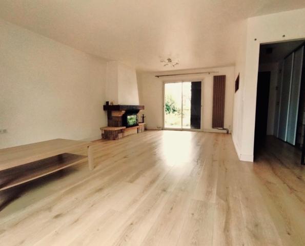 ? Maison familiale rénovée avec jardin et garage