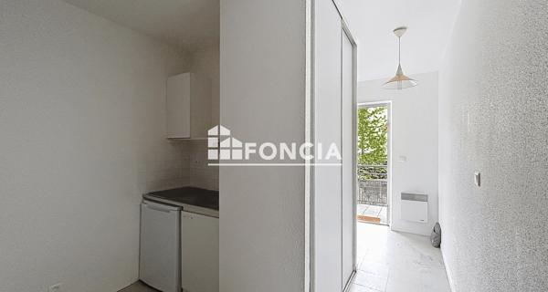 Location Studio 25.18 m² - Clermont-ferrand 63000