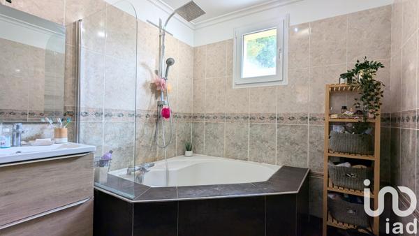 Maison à vendre 5 pièces 117 m² Saint-Germain-lès-Arpajon