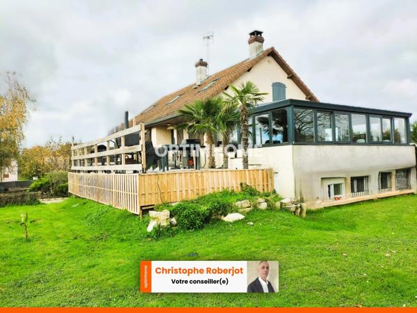 Grande maison de 10 pièces au calme et aux portes de Chalon sur un terrain de 1500m2