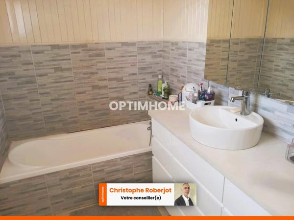 Grande maison de 10 pièces au calme et aux portes de Chalon sur un terrain de 1500m2