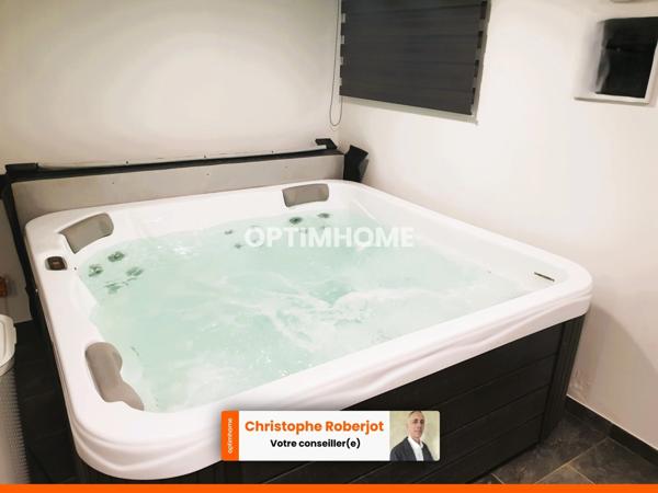 Grande maison de 10 pièces au calme et aux portes de Chalon sur un terrain de 1500m2