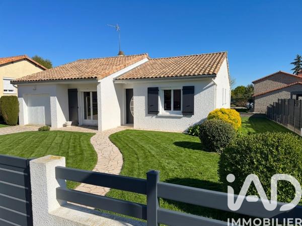 Maison à vendre 4 pièces 86 m² Châtillon-sur-Thouet