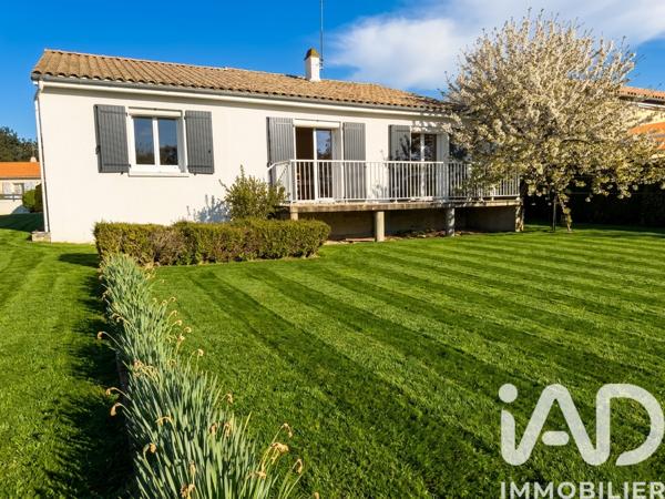 Maison à vendre 4 pièces 86 m² Châtillon-sur-Thouet